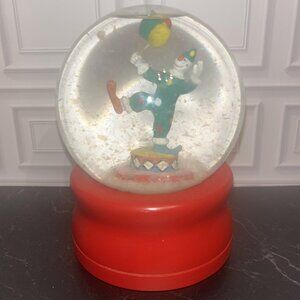 Neiman Marcus Limited Edition Christmas 2000 Musical Snow Globe